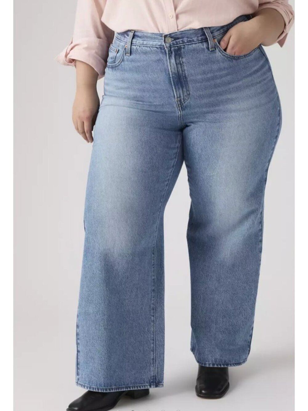 New Levi's Premium 14W Ribcage Wide Leg Women's Jeans Not The Same Medium Wash
